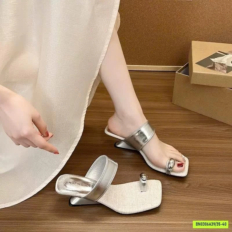 GUỐC XỎ NGÓN NỮ