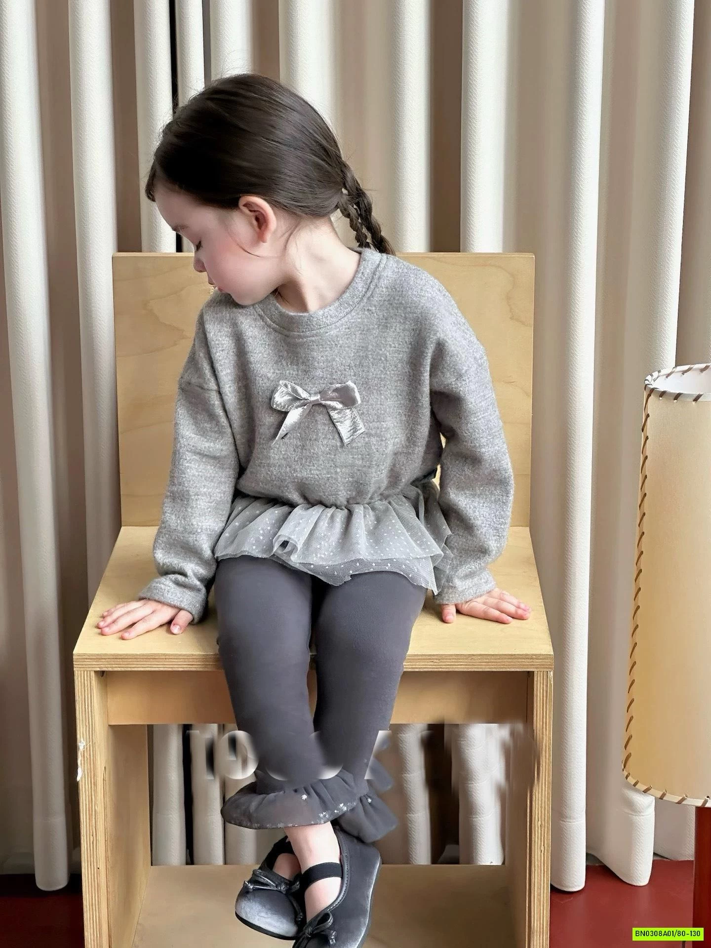 ÁO NỈ XÁM PHỐI REN BÁNH BÈO