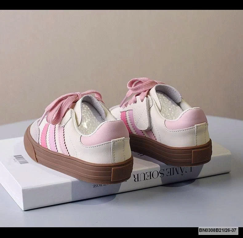 GIÀY BÁNH MỲ QUỐC DÂN 3 VẠCH