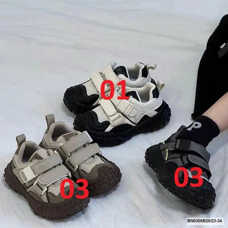 GIÀY QUAI DÁN ĐẾ ĐINH