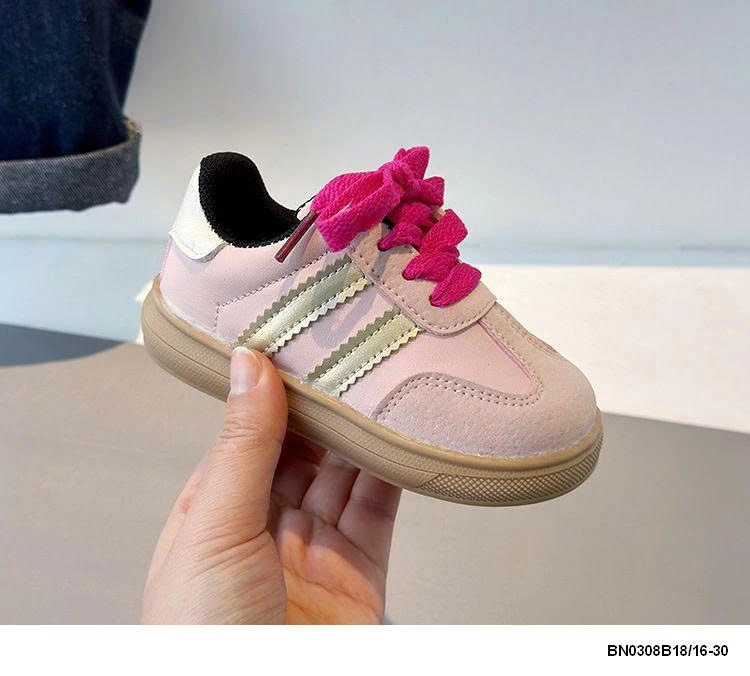 GIÀY THỂ THAO MŨI DA LỘN SZ NHÍ