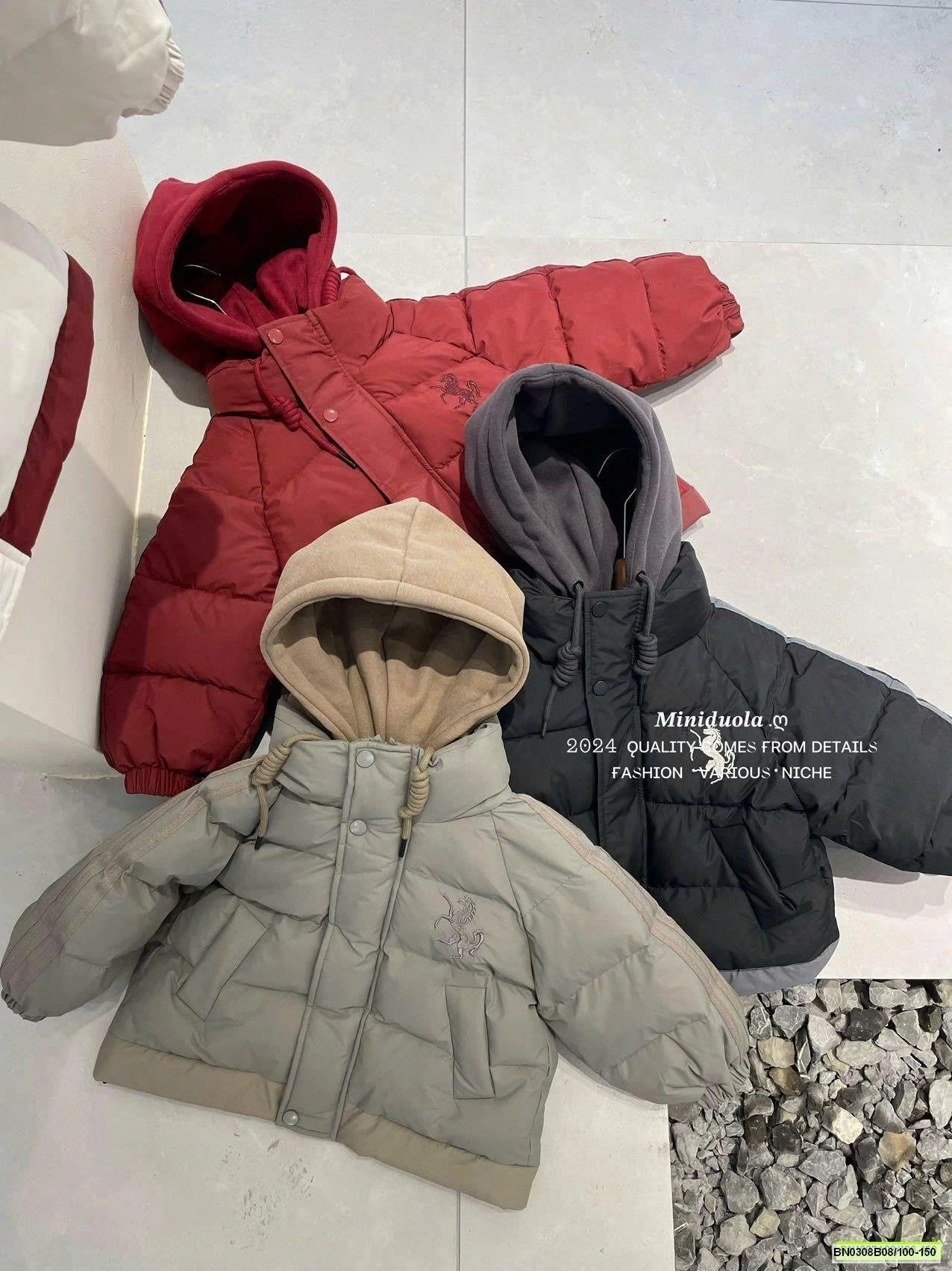 KHOÁC PHAO LIỀN MŨ NỈ