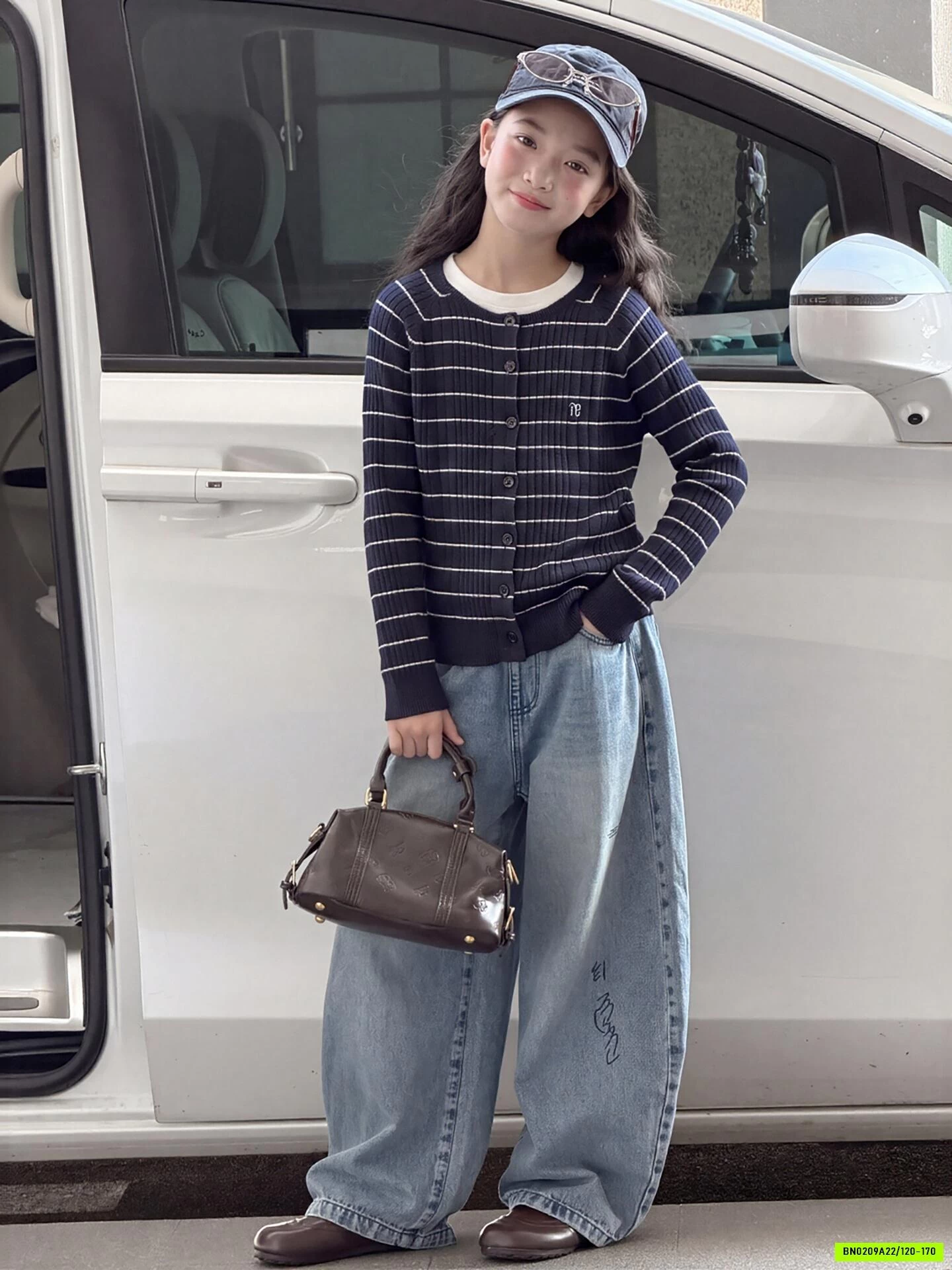 KHOÁC LEN KẺ NHỎ SZ ĐẠI