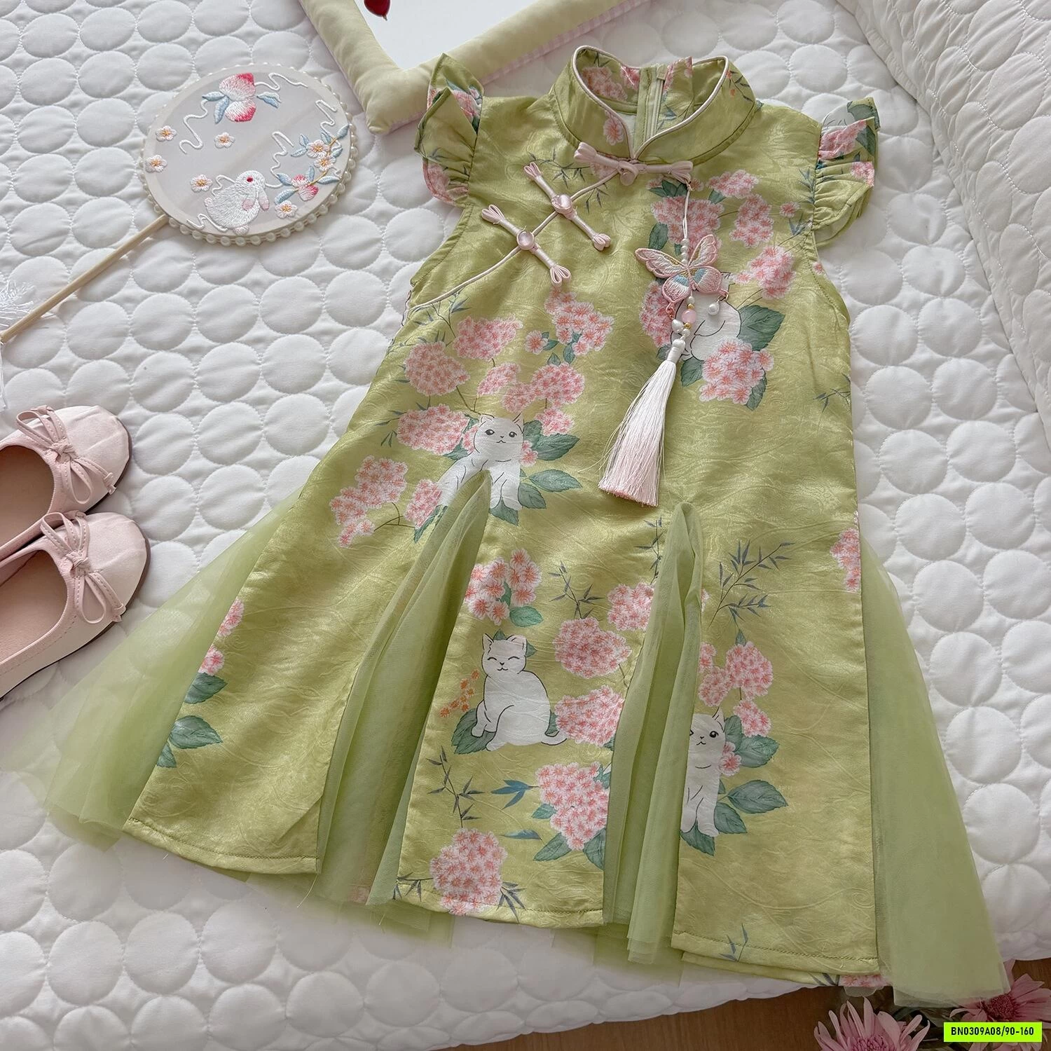 ĐẦM CỔ TRANG CÁNH TIÊN