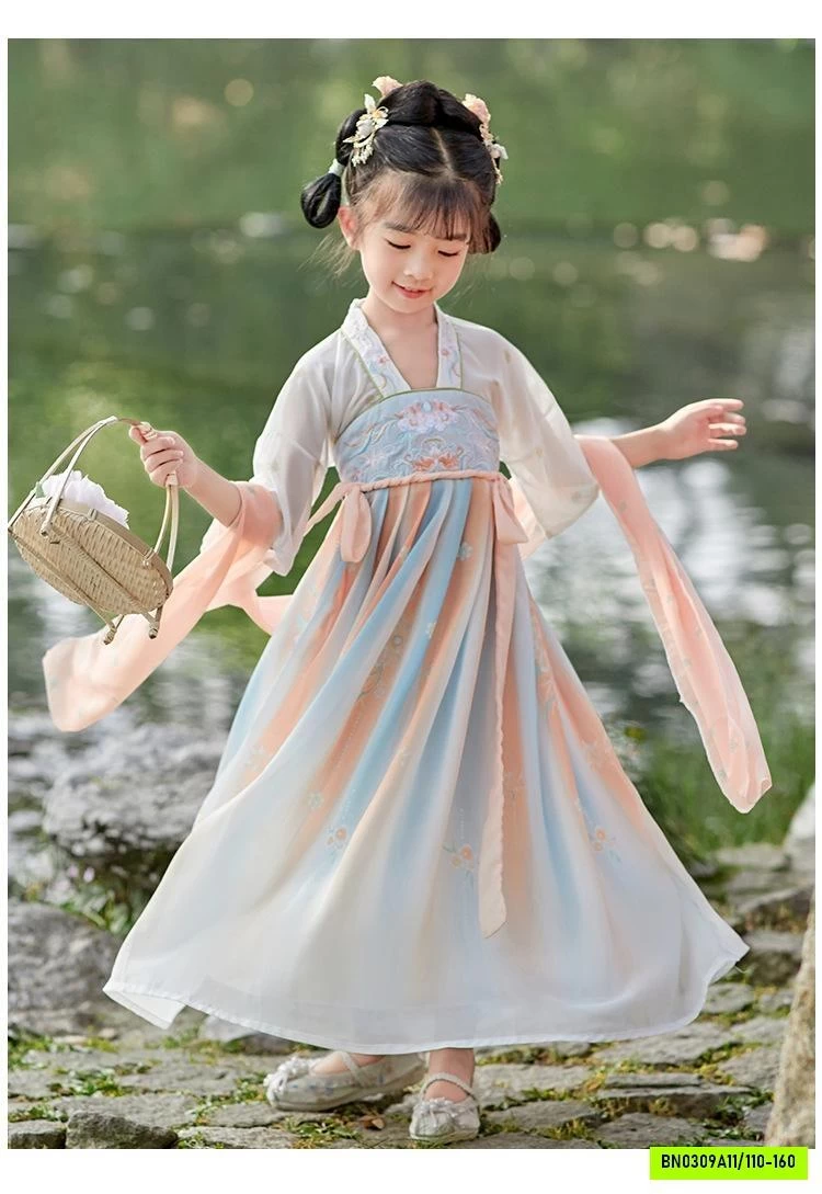 ĐẦM VOAN CỔ TRANG LOANG MÀU