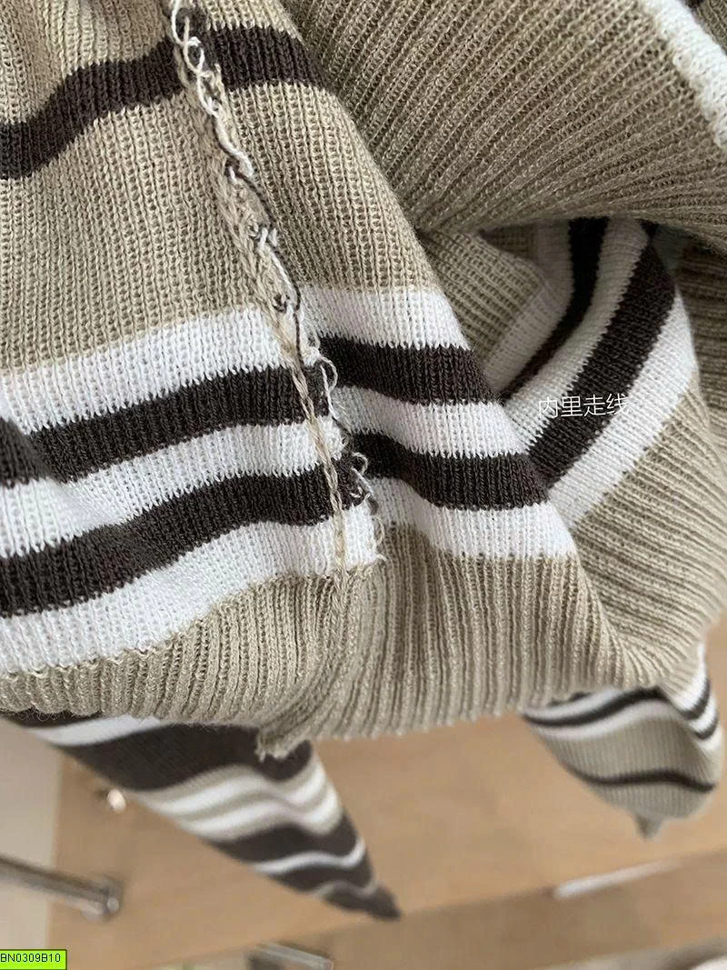 ÁO LEN NỮ KẺ NGANG CỔ RỘNG