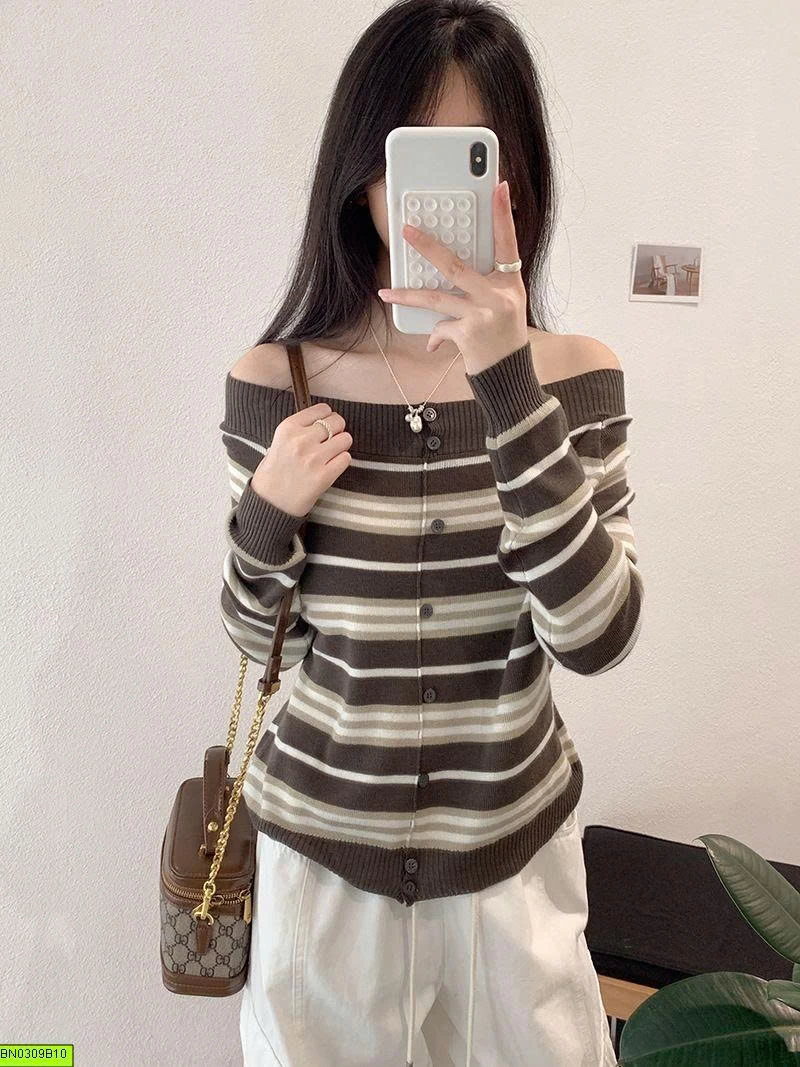 ÁO LEN NỮ KẺ NGANG CỔ RỘNG