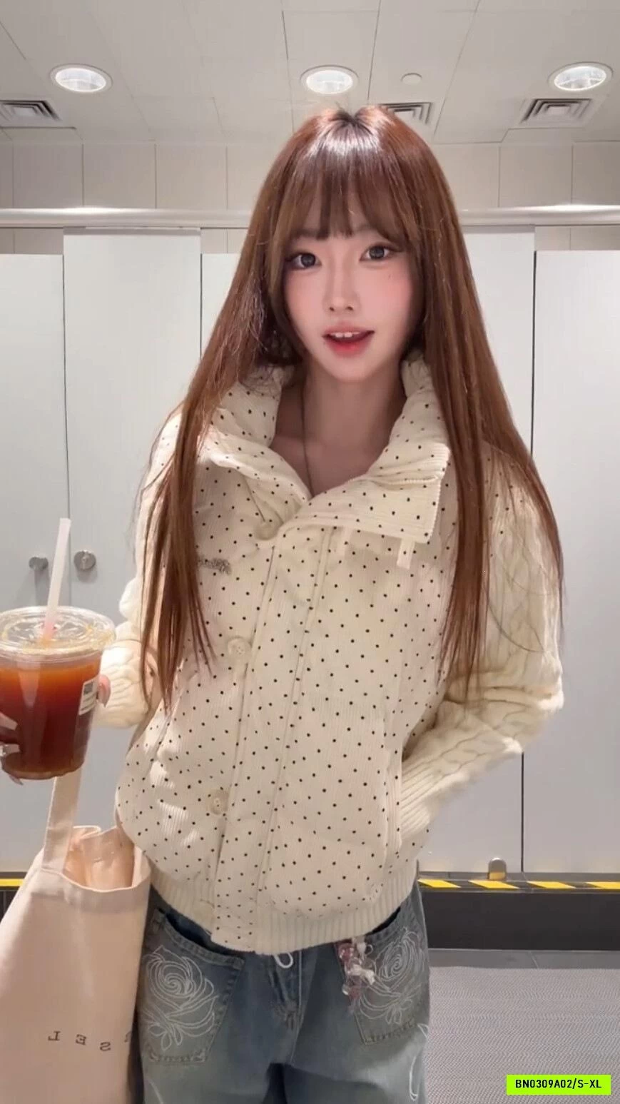 KHOÁC NHUNG TRẦN BÔNG PHỐI TAY LEN