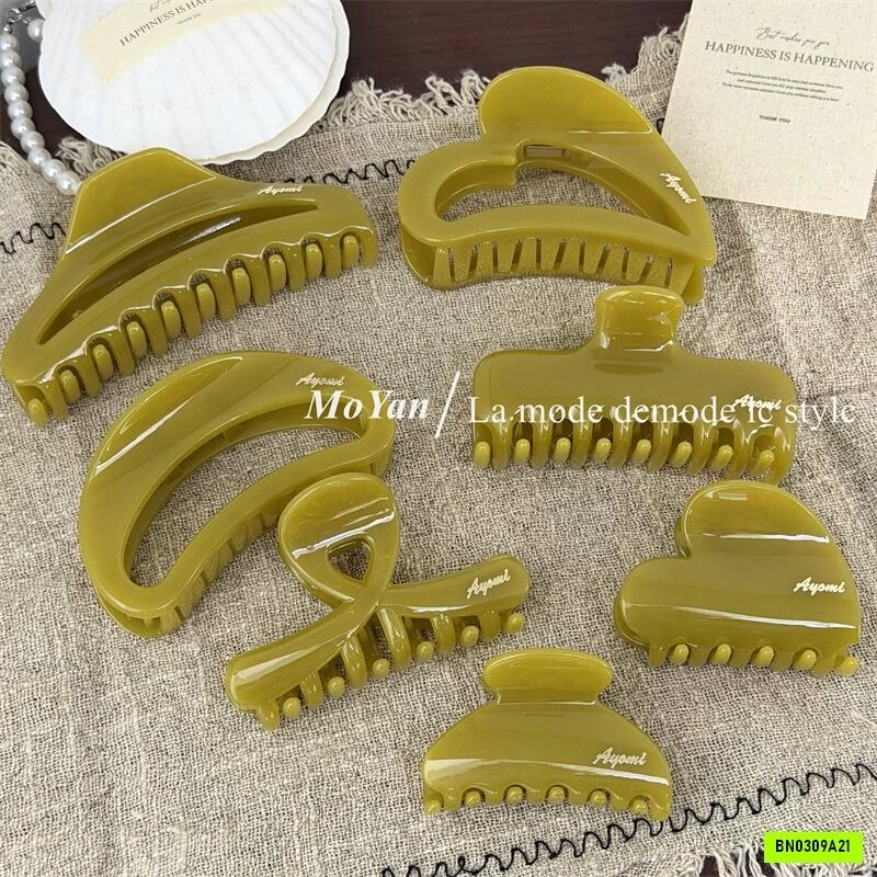 BST KẸP TÓC VÀNG MÙ TẠT
