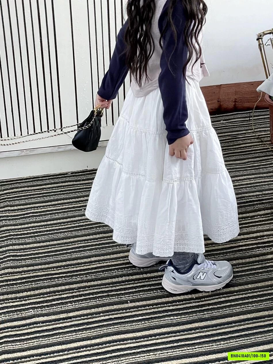 CHÂN VÁY TRẮNG DÁNG DÀI YUKIDS