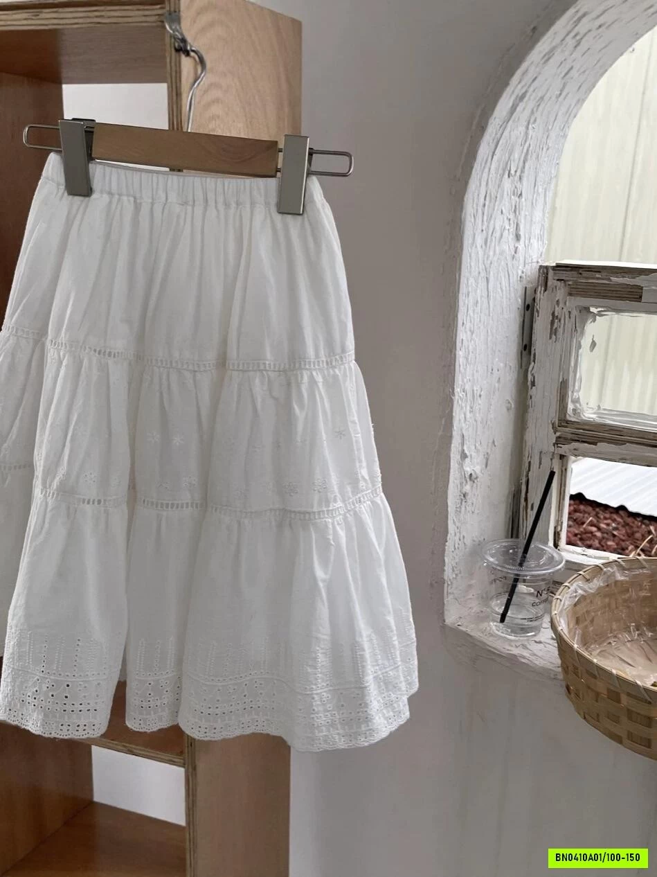 CHÂN VÁY TRẮNG DÁNG DÀI YUKIDS