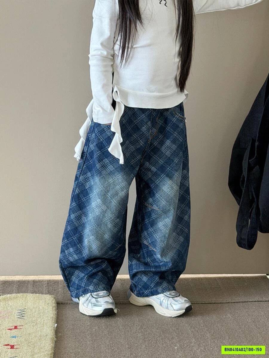 JEANS BAGGY HỌA TIẾT BẠC GỐI YUKIDS