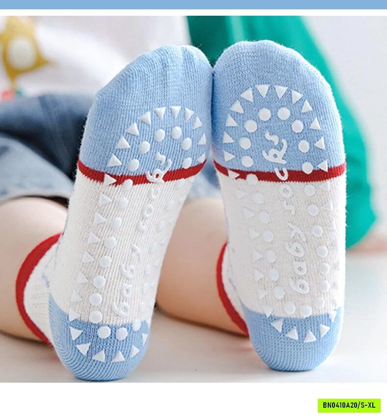 TẤT CHỐNG TRƯỢT SPIDERMAN CỔ THẤP
