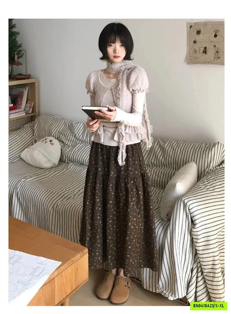 CHÂN VÁY MIDI HOA NHÍ VINTAGE