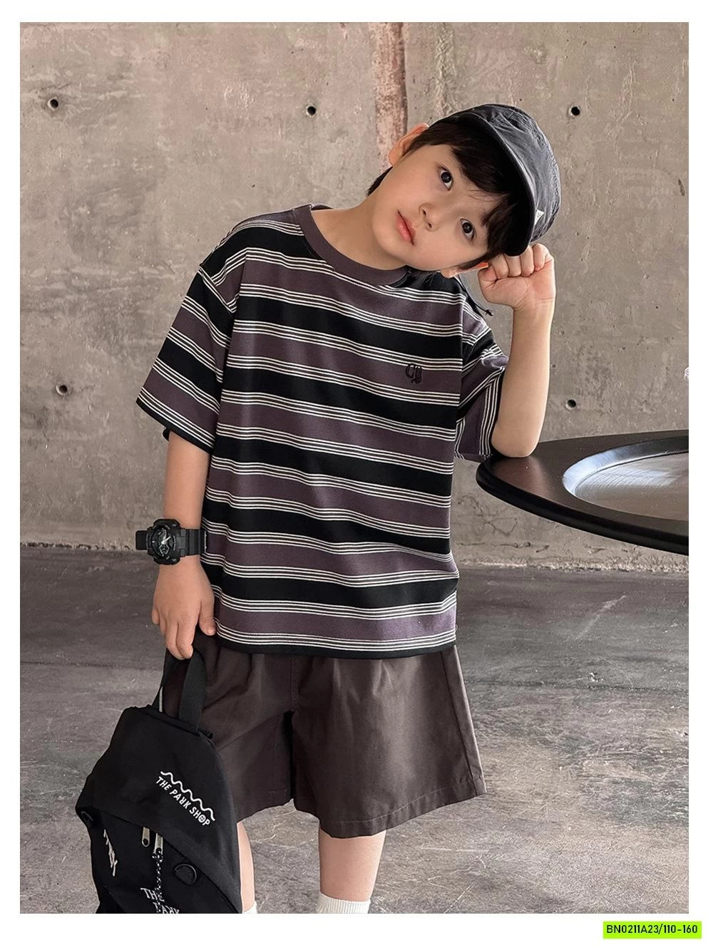 ÁO THUN KẺ CỔ TRÒN