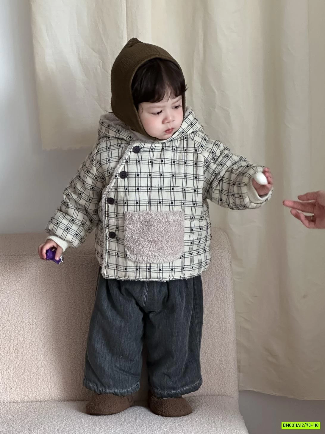 KHOÁC CARO MŨ TAI THỎ