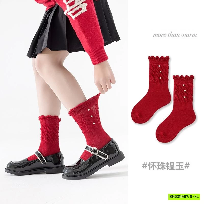 SÉT 3Đ TẤT ĐỎ CAO CỔ GIÁNG SINH