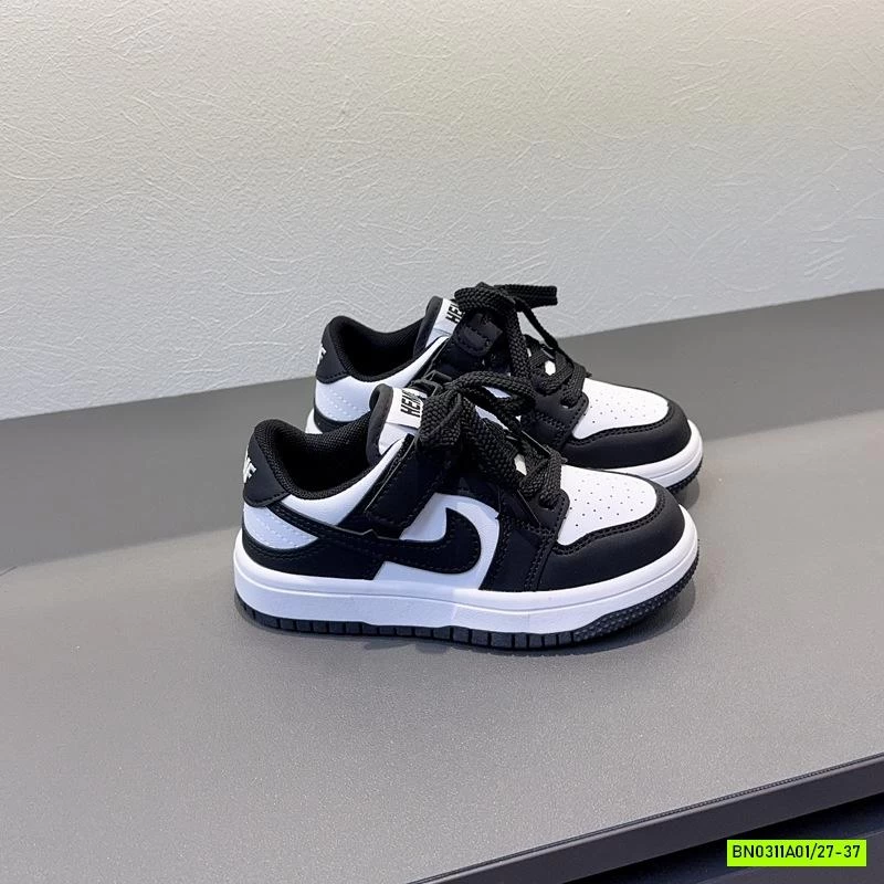 GIÀY THỂ THAO NI.KE PHỐI MÀU MỚI