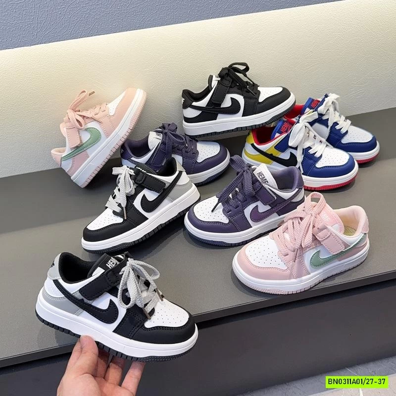 GIÀY THỂ THAO NI.KE PHỐI MÀU MỚI