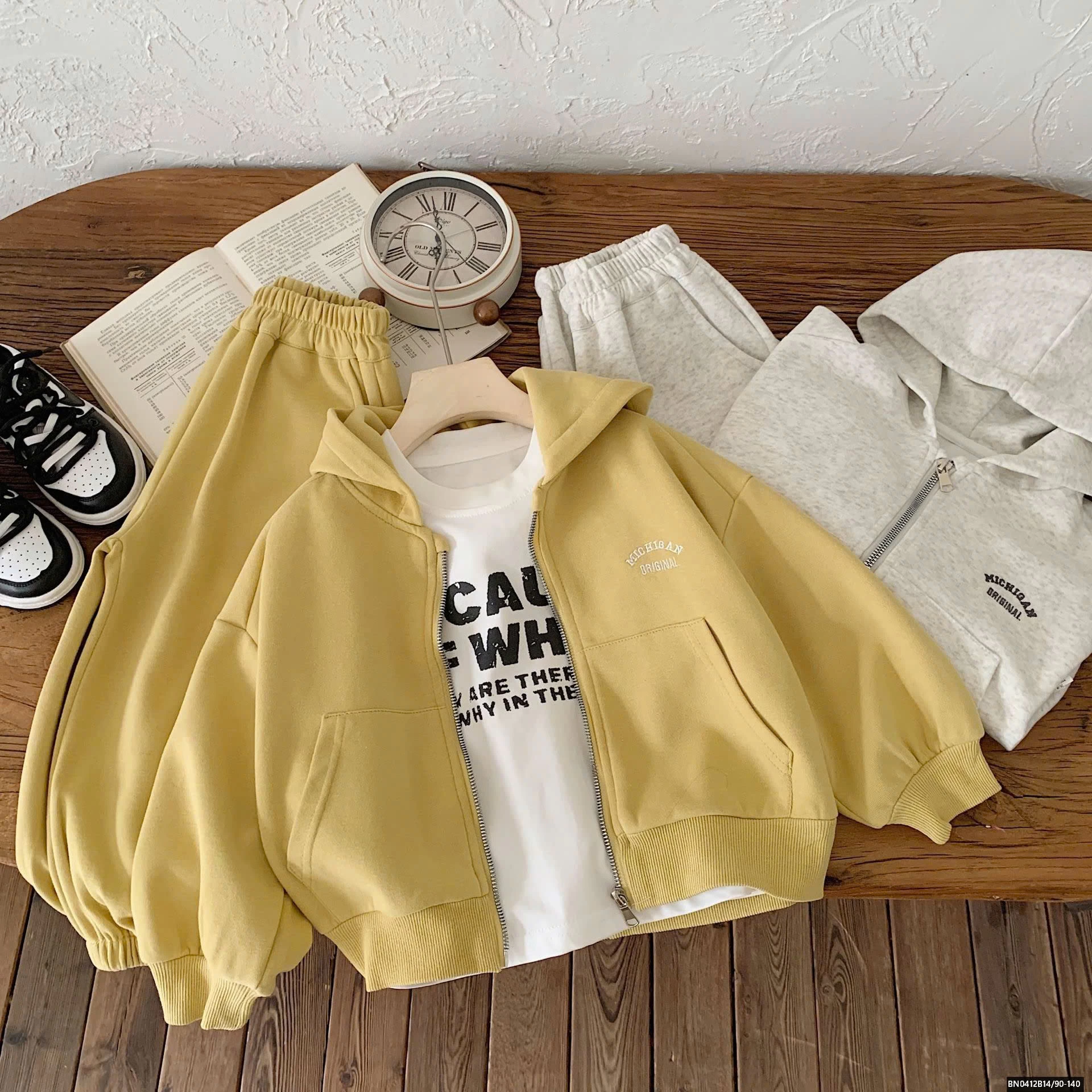 SÉT NỈ BASIC  KÉO KHÓA