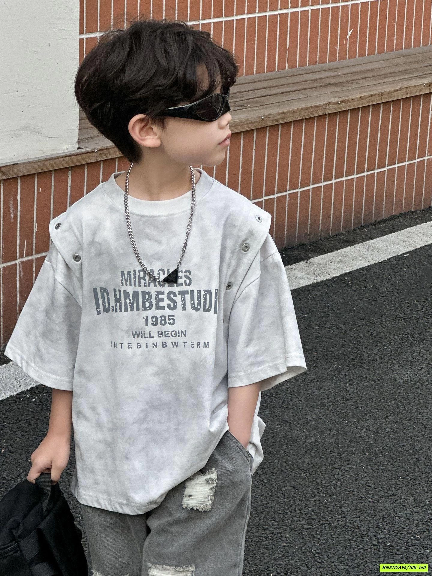 ÁO THUN XÁM TÁN ĐINH