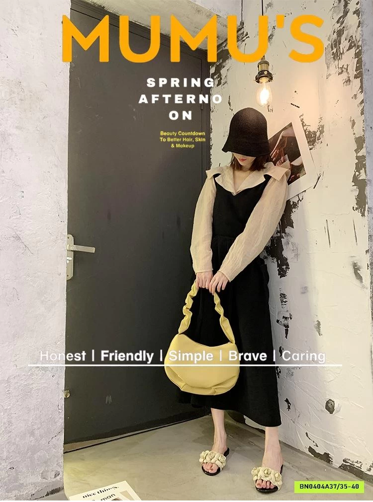 DÉP LÊ HOA ĐI BIỂN CAMELLIA