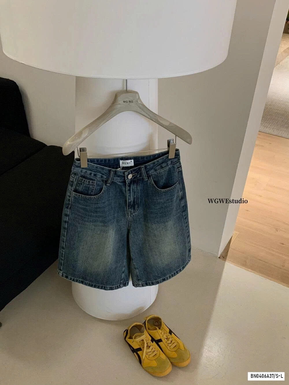 QUẦN JEANS LỬNG BẠC MÀU WG.WE