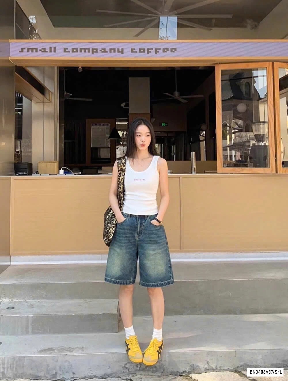 QUẦN JEANS LỬNG BẠC MÀU WG.WE