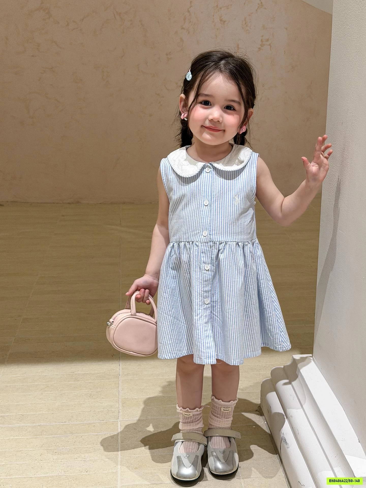 ĐẦM XANH CỔ SEN XINH XẮN