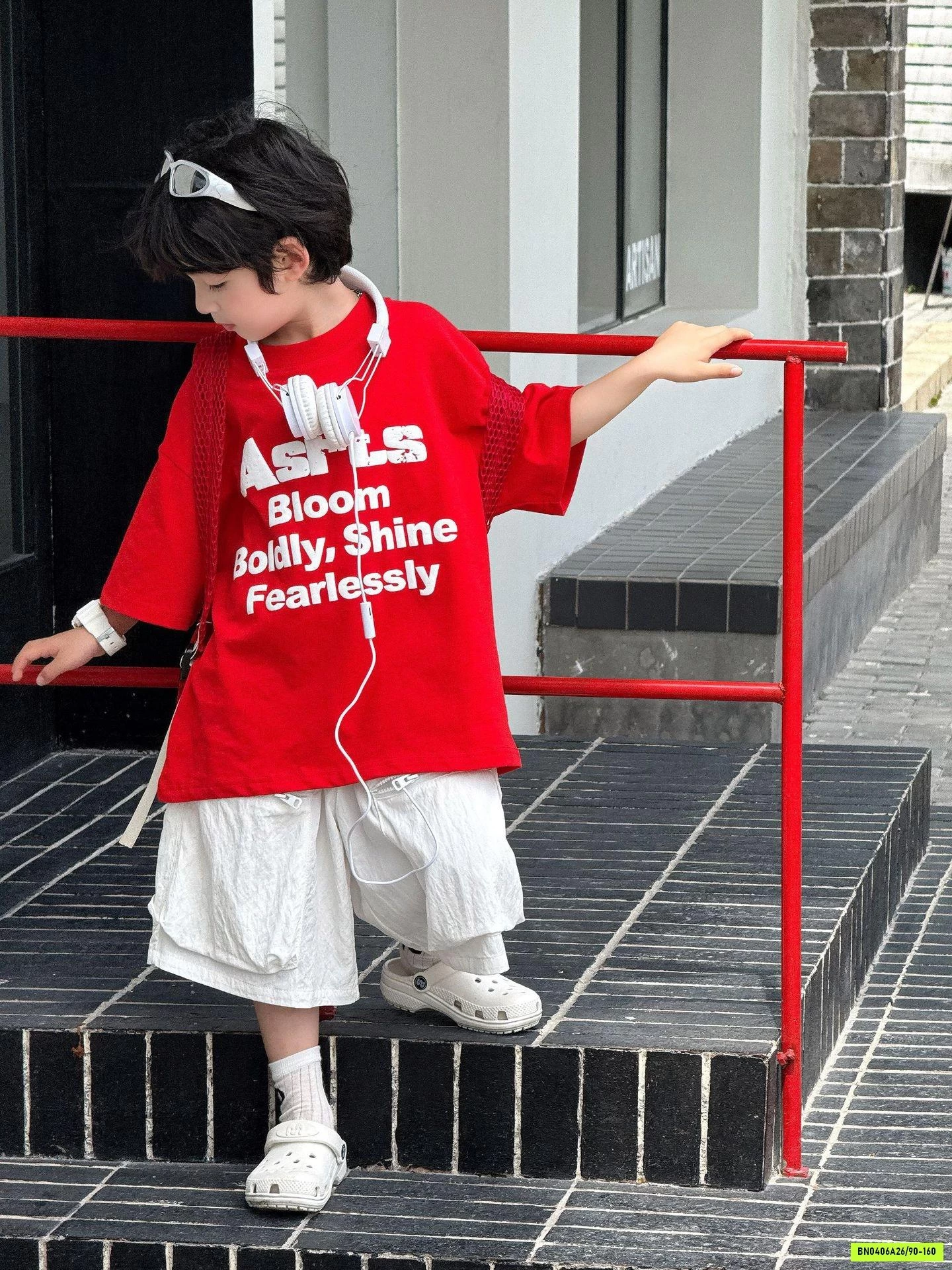 ÁO ĐỎ IN CHỮ TRẮNG NỔI FANSHU