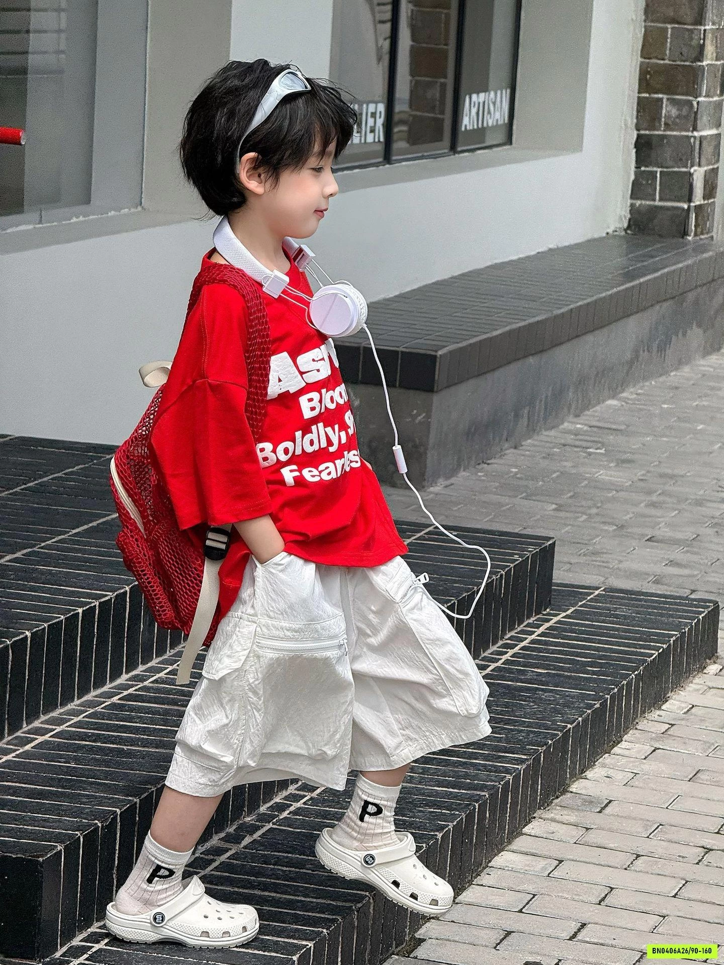 ÁO ĐỎ IN CHỮ TRẮNG NỔI FANSHU