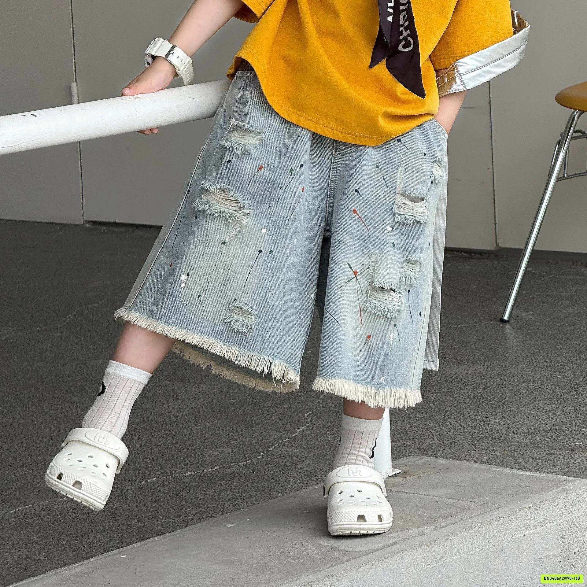 SHORT JEANS TUA GẤU VẨY SƠN FANSHU