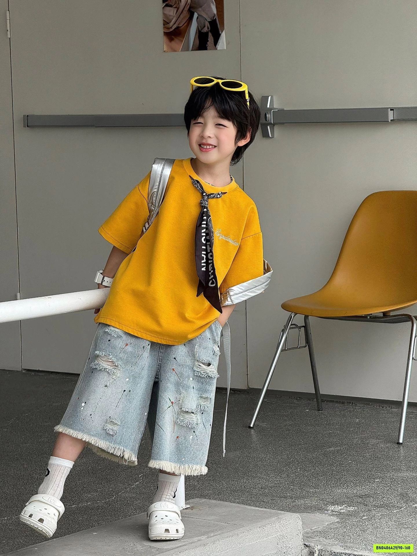 SHORT JEANS TUA GẤU VẨY SƠN FANSHU