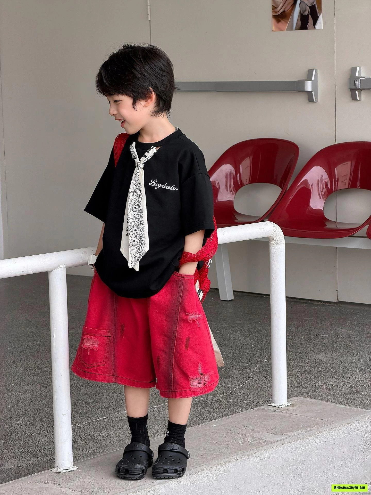 ÁO THUN KÈM KHĂN MIX ĐỒ FANSHU