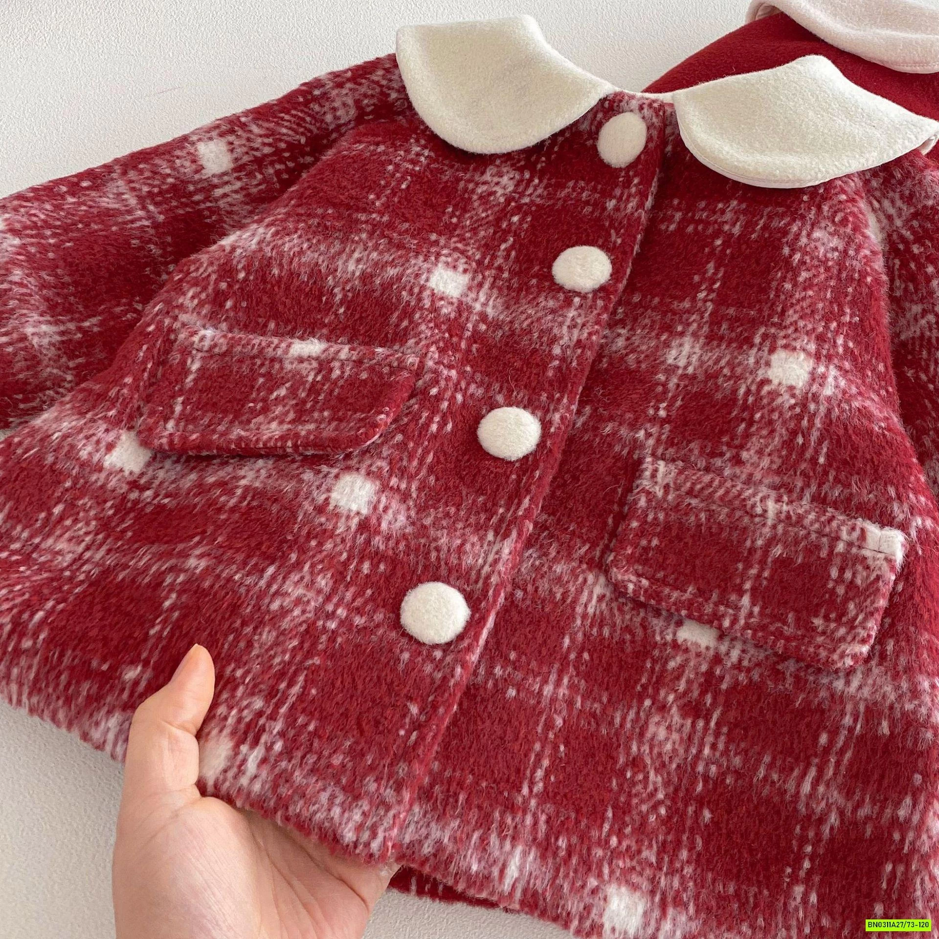 KHOÁC DẠ ĐỎ CỔ SEN