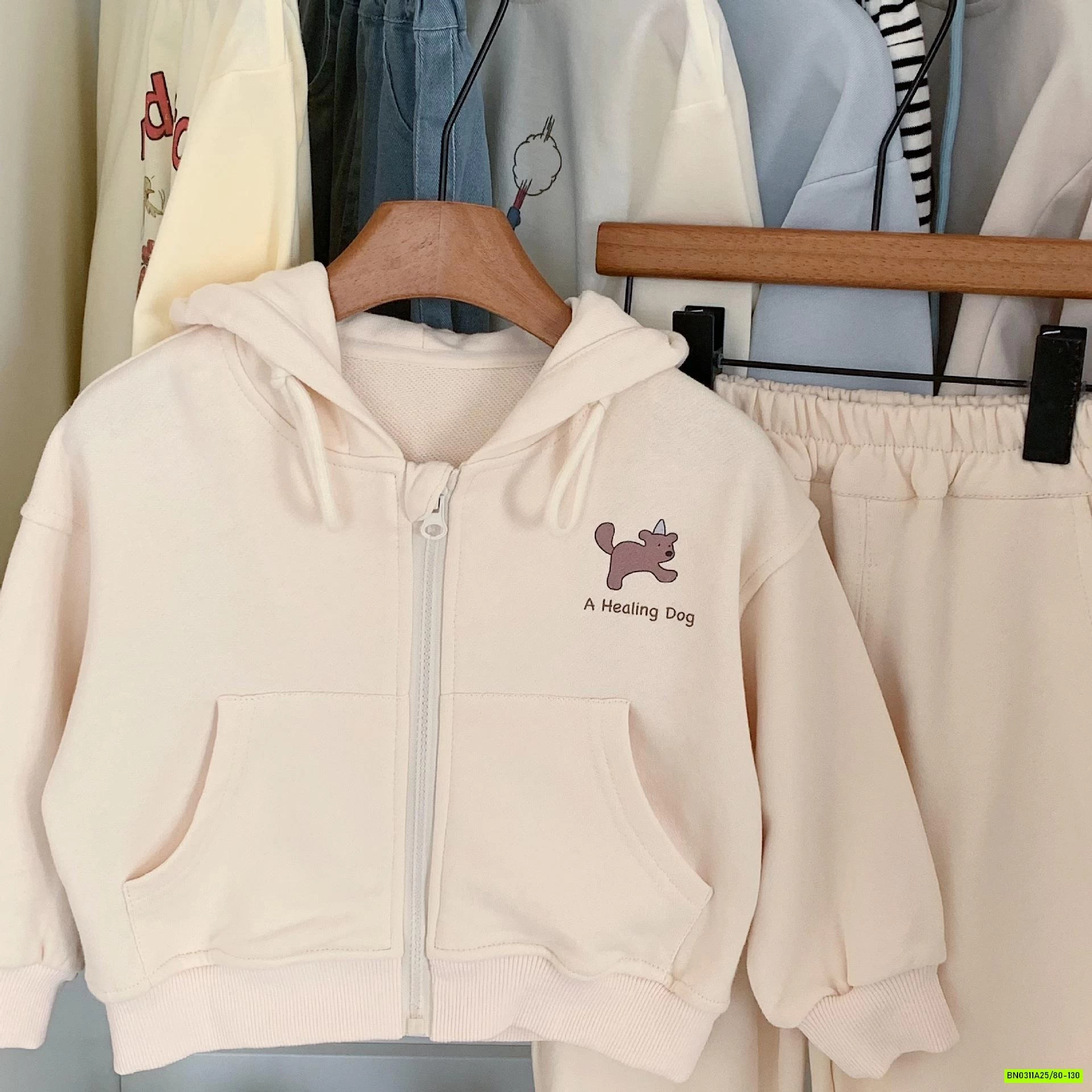 BỘ THỂ THAO KEM ÁO KHOÁC