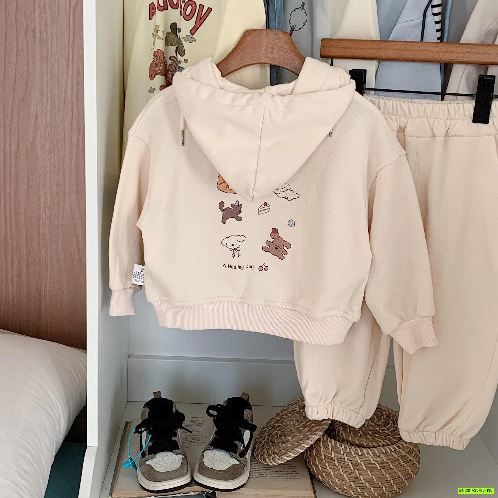 BỘ THỂ THAO KEM ÁO KHOÁC