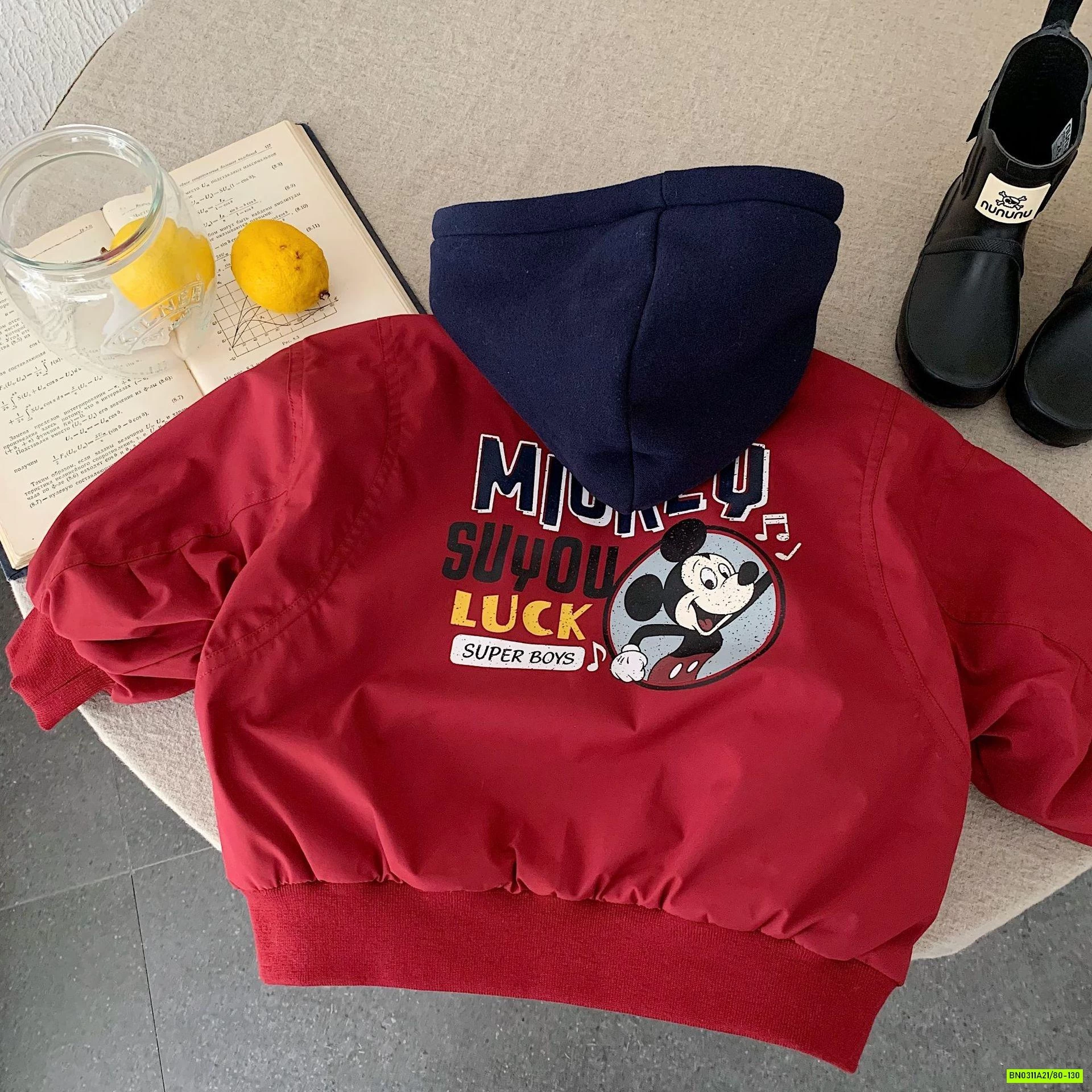 KHOÁC TRẦN TRÁM MICKEY LIỀN MŨ