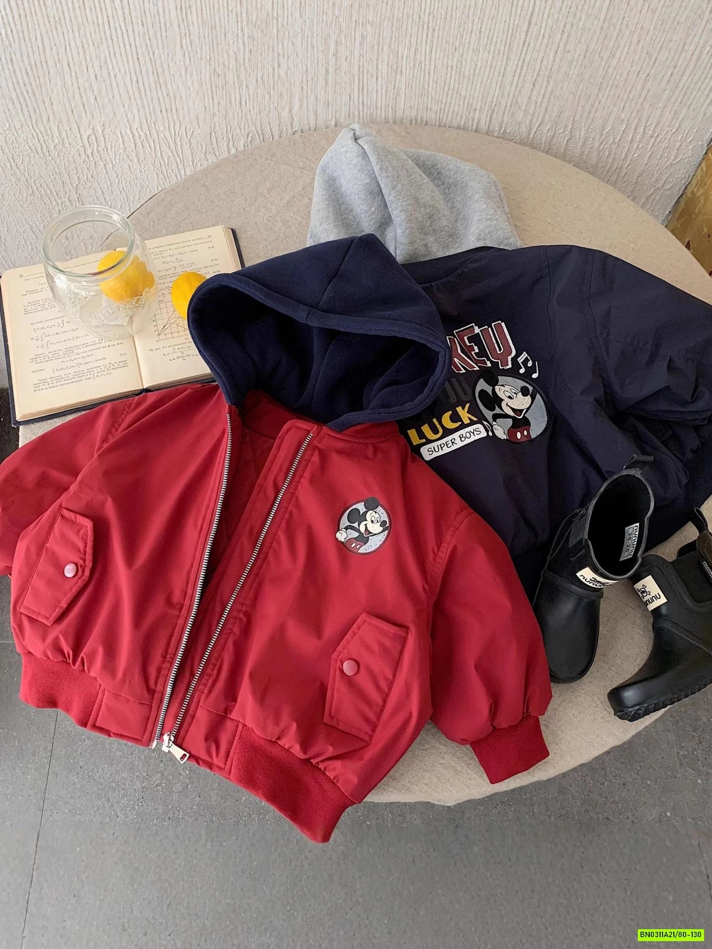 KHOÁC TRẦN TRÁM MICKEY LIỀN MŨ