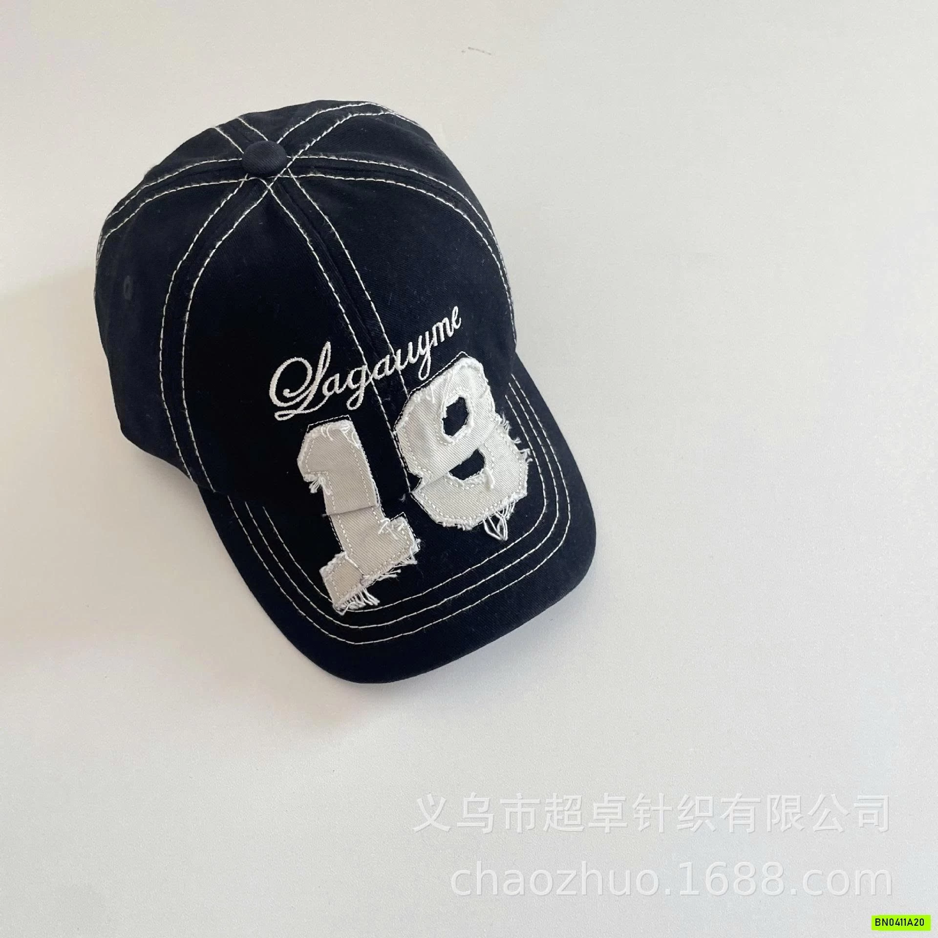 MŨ KẾT THÊU PHỐI MÀU