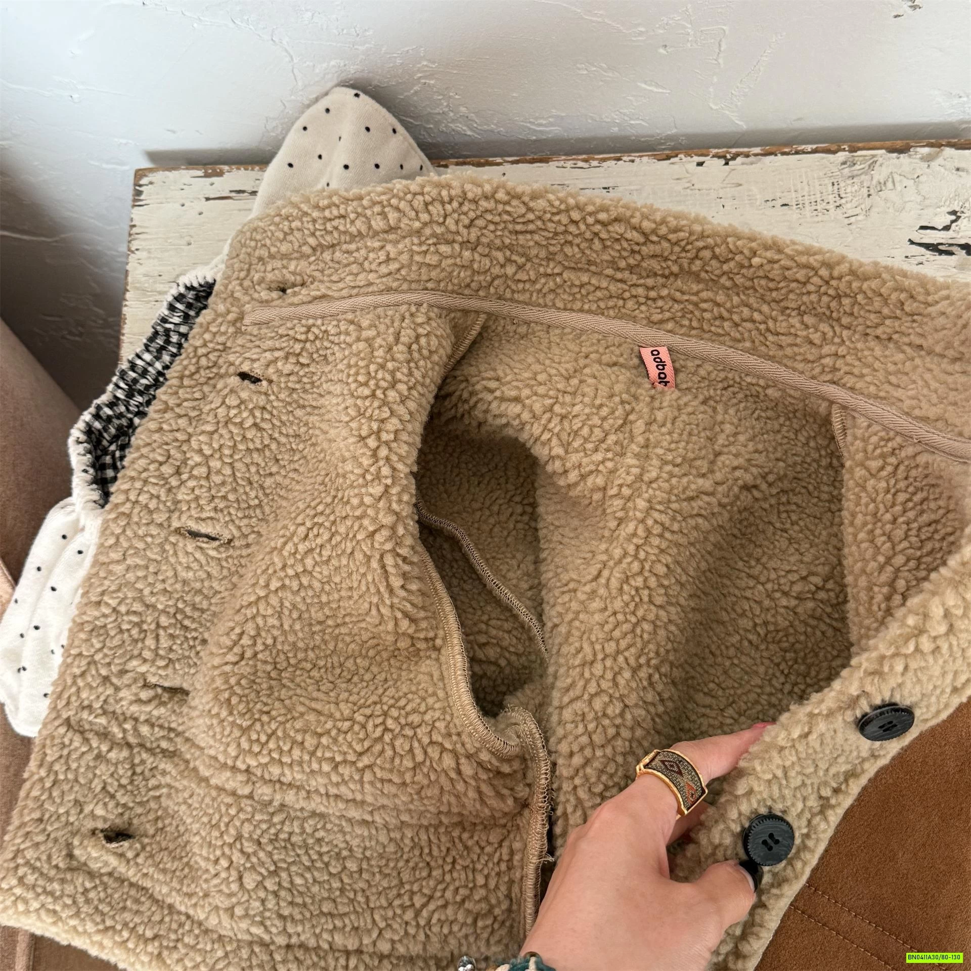 KHOÁC DA LỘN LÓT LÔNG CỪU ADBABY