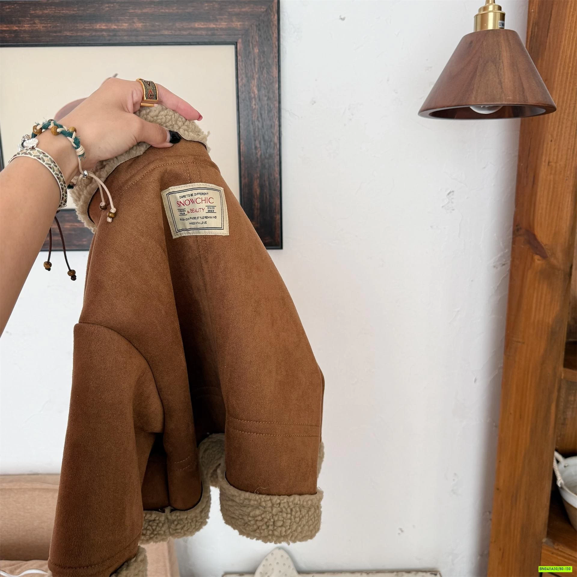 KHOÁC DA LỘN LÓT LÔNG CỪU ADBABY