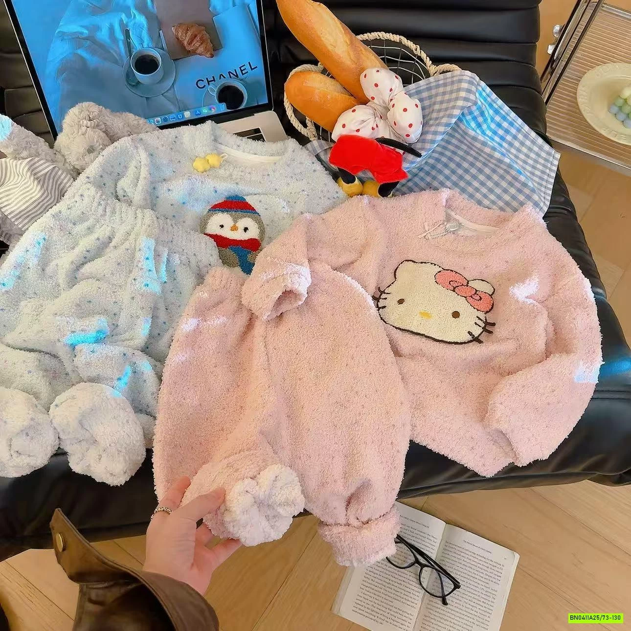 BỘ LÔNG KITTY CÁNH CỤT